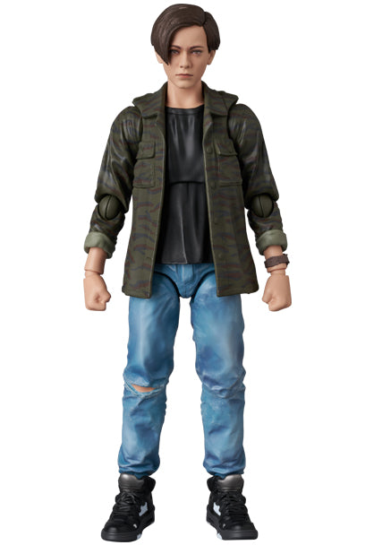MAFEX Terminator 2: Judgment Day - T-800 (T2 Ver.) & John Connor Action Figure Two-Pack