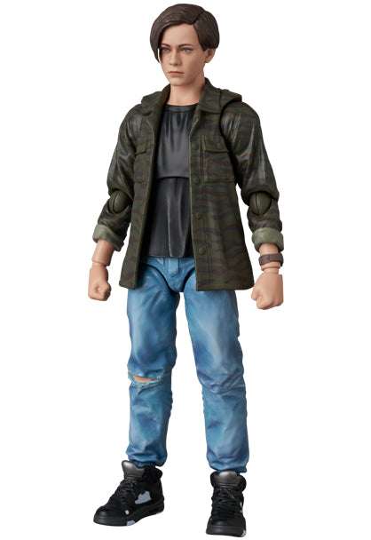 MAFEX Terminator 2: Judgment Day - T-800 (T2 Ver.) & John Connor Action Figure Two-Pack