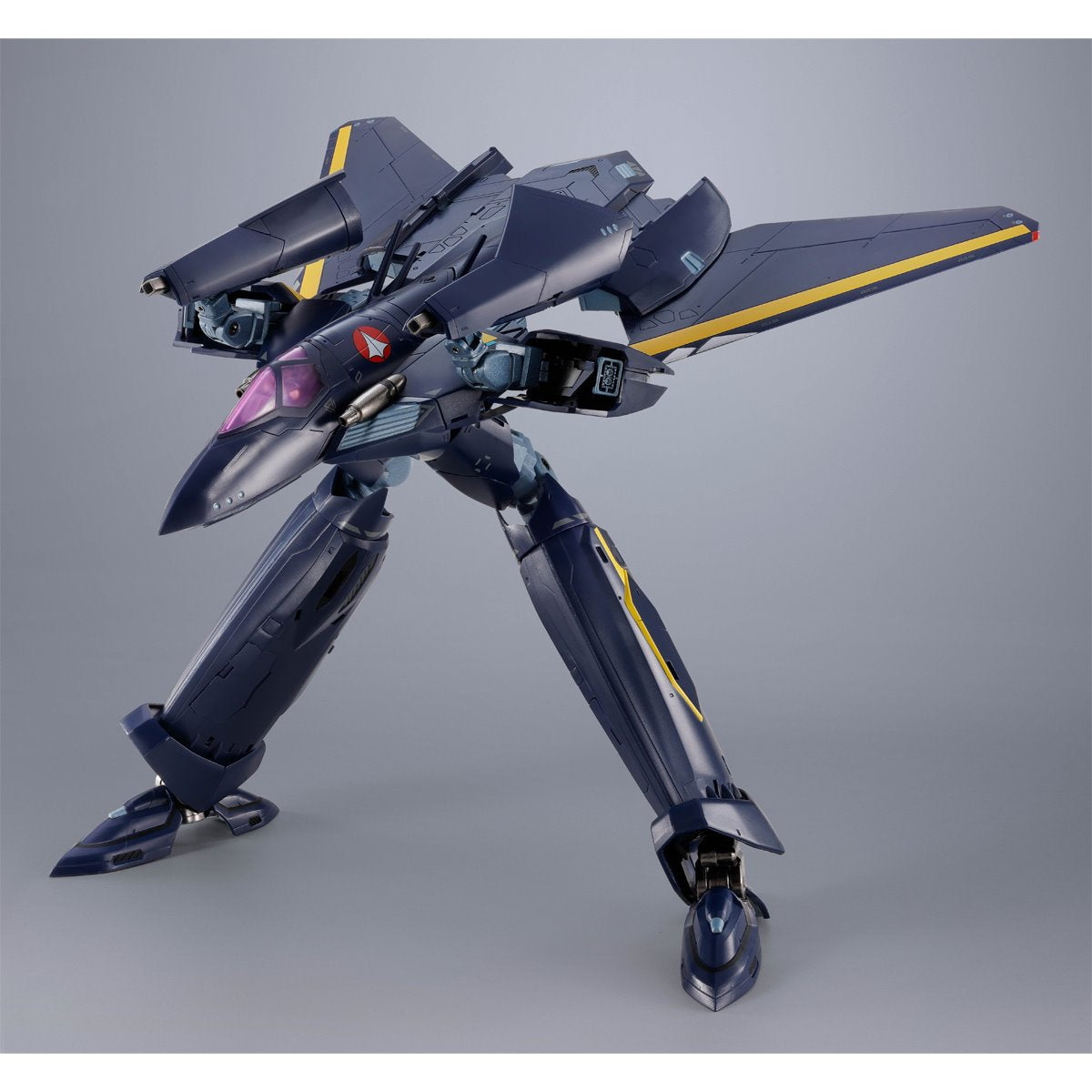 Macross 7 VF-17S Nightmare Stealth Valkyrie Gamlin Kizaki Use DX Chogokin Action Figure