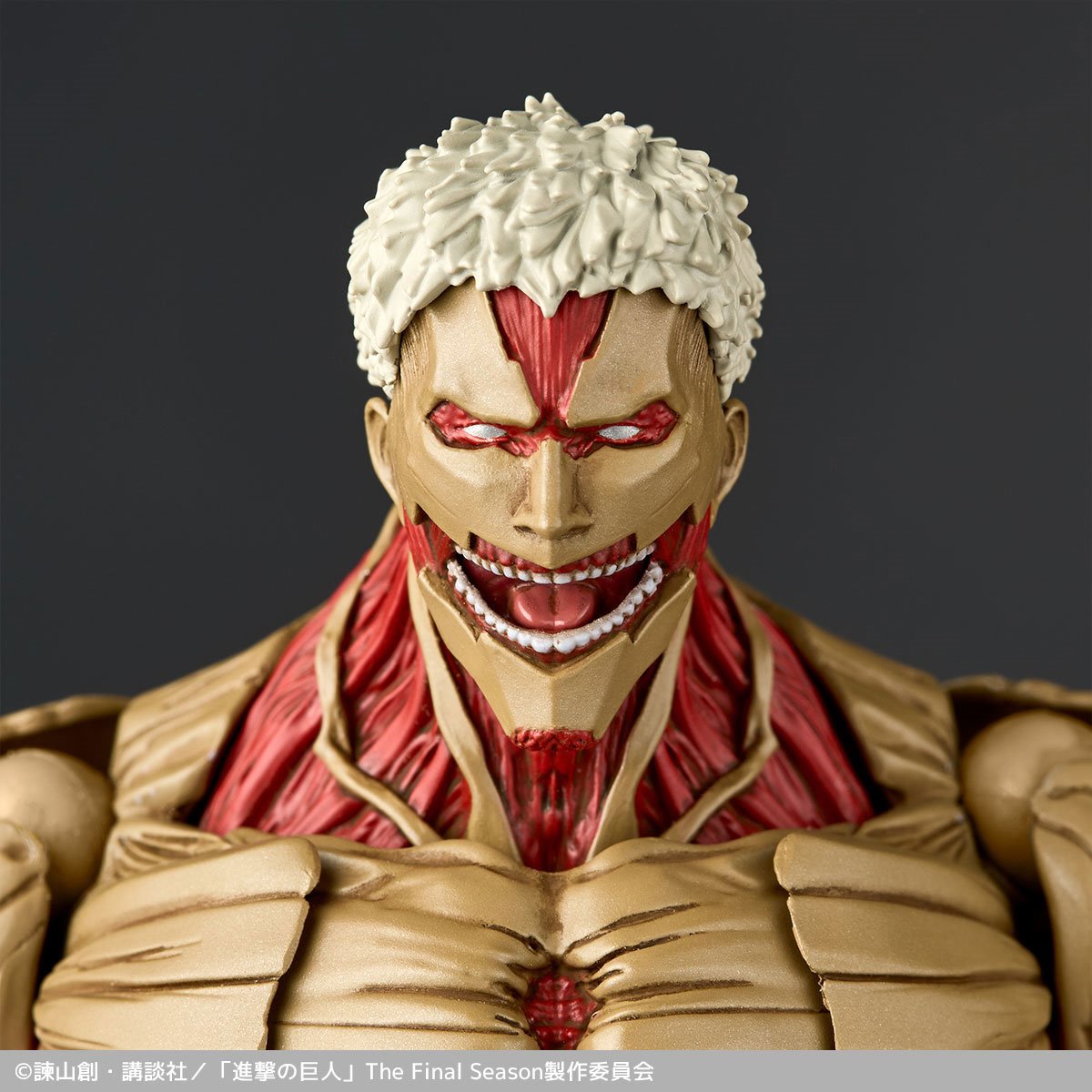 Attack on Titan Armored Titan (Reiner Braun) Revoltech Amazing Yamaguchi Action Figure (Reissue)