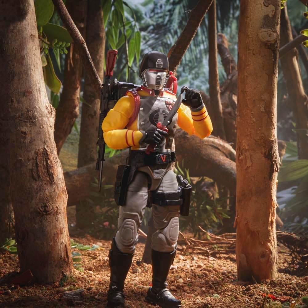 G.I. Joe Classified Python Crimsom Guard Figure