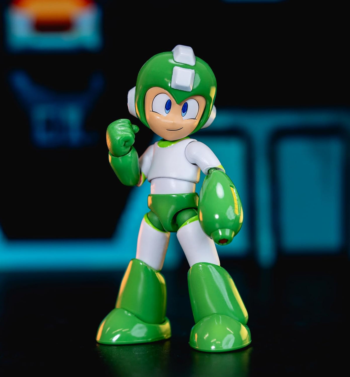 Mega Man 4" Hyper Bomb - 1:12 Scale Action Figure