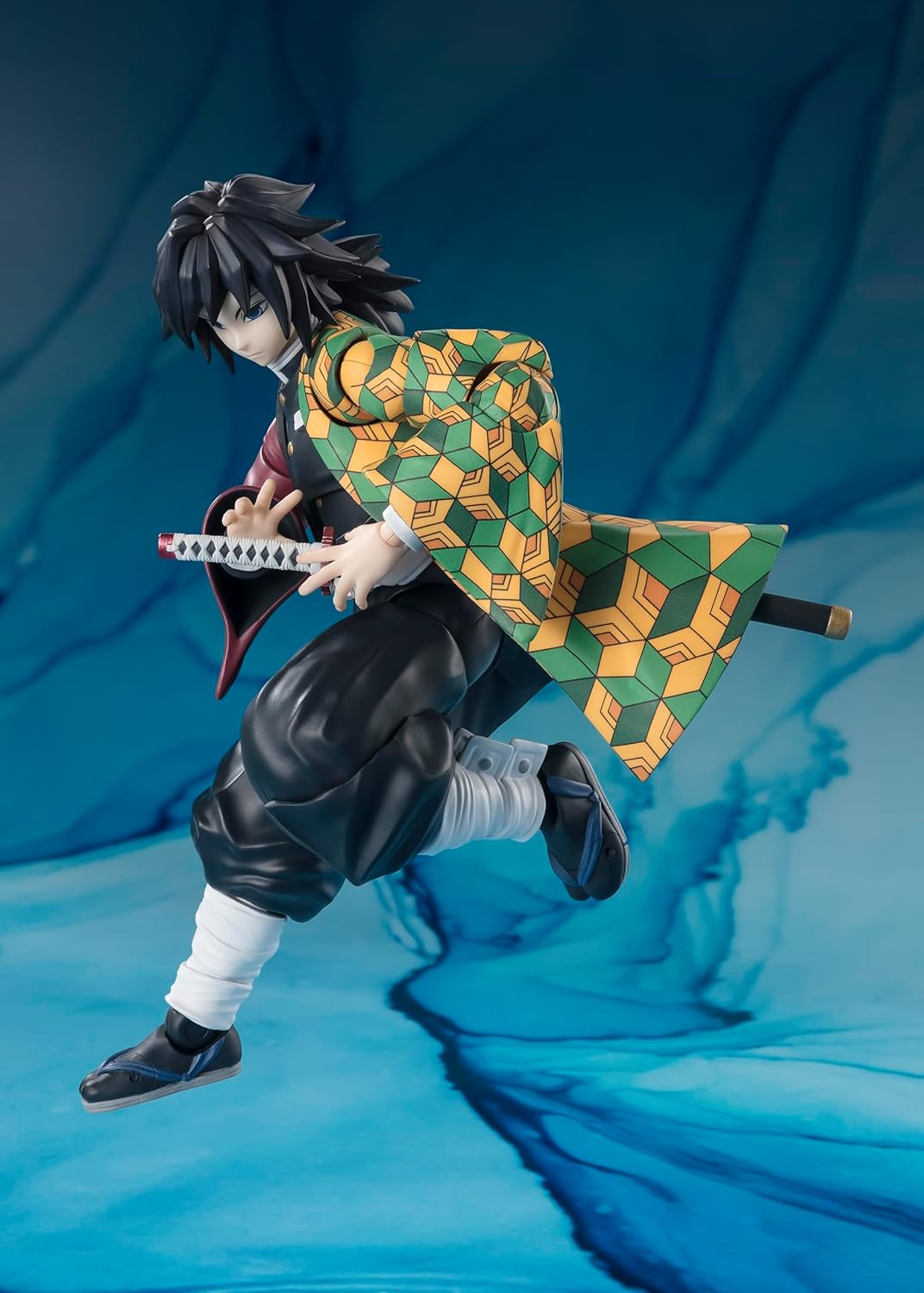 Demon Slayer: Kimetsu No Yaiba Giyu Tomioka S.H.Figuarts Action Figure (Reissue)