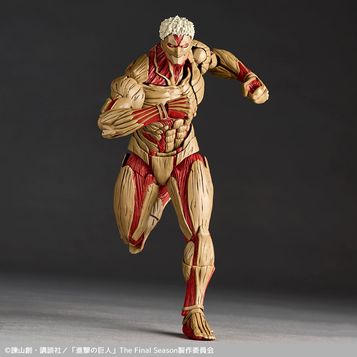 Attack on Titan Armored Titan (Reiner Braun) Revoltech Amazing Yamaguchi Action Figure (Reissue)