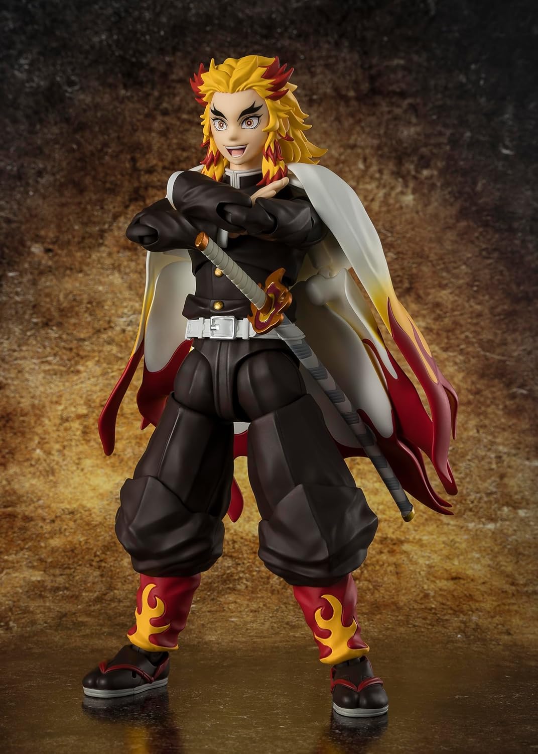 Demon Slayer: Kimetsu No Yaiba Giyu Kyojuro Rengoku S.H.Figuarts Action Figure