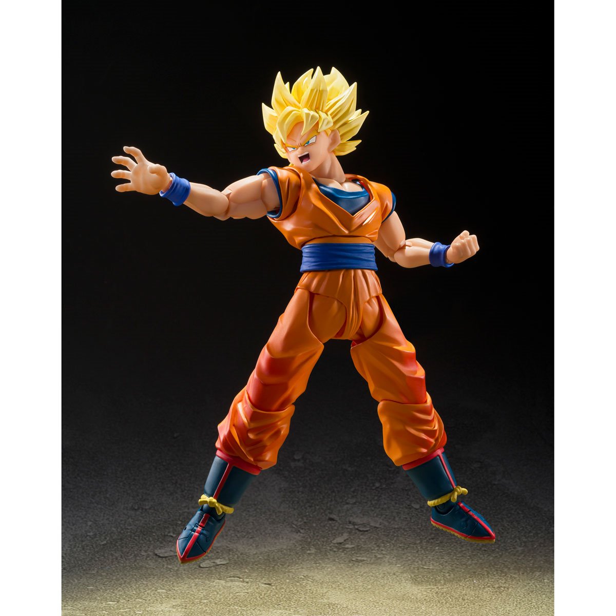 Dragon Ball Z Super Saiyan Son Goku The Games Begin S.H.Figuarts Action Figure (Reissue)