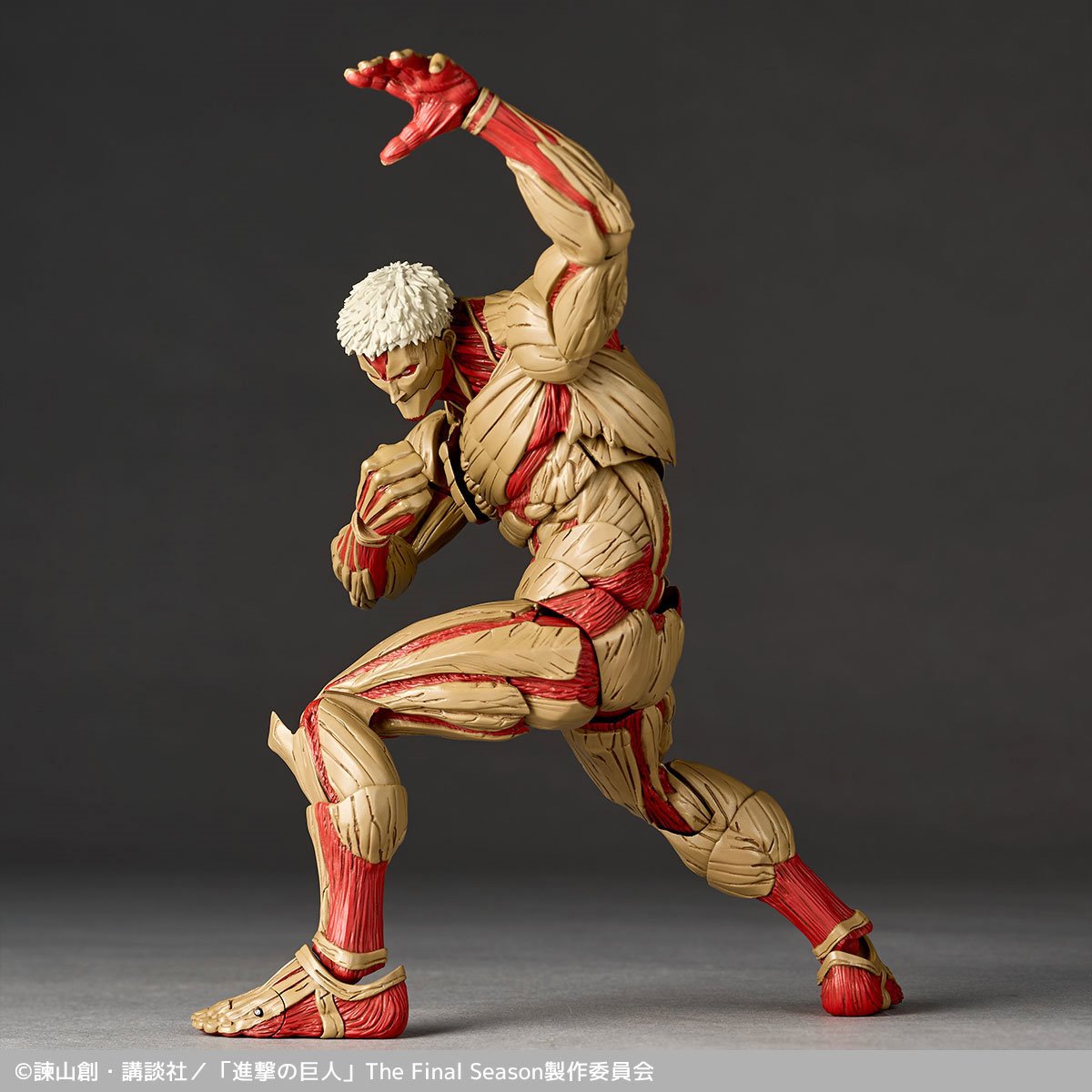 Attack on Titan Armored Titan (Reiner Braun) Revoltech Amazing Yamaguchi Action Figure (Reissue)