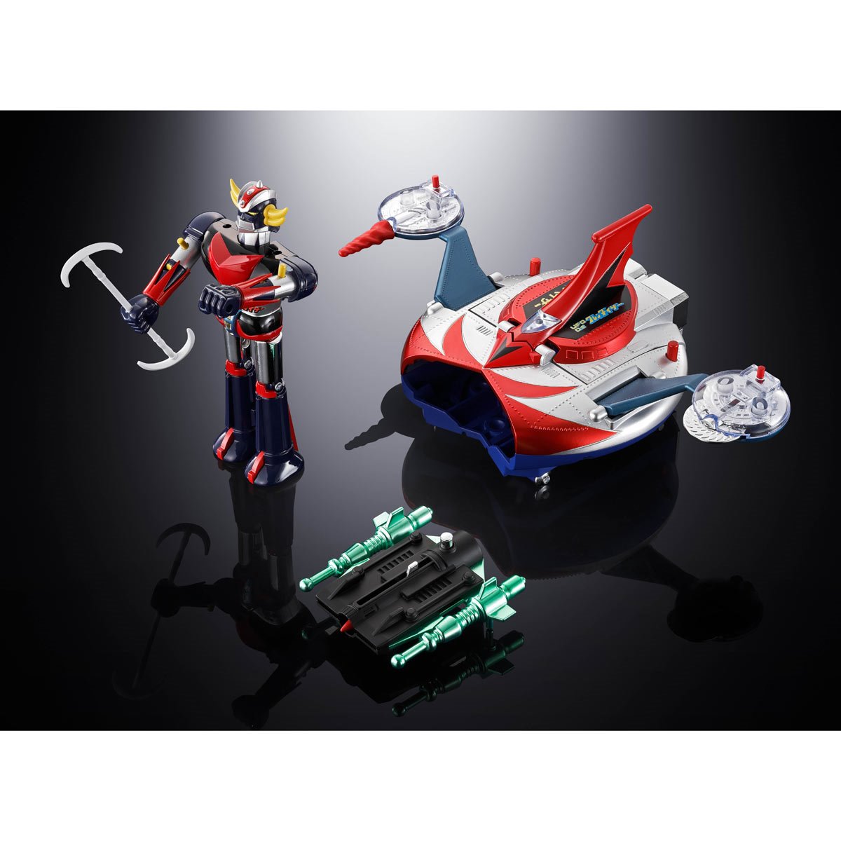 UFO Robo Grendizer Deluxe Grendizer and UFO Spazer Chogokin Action Figure