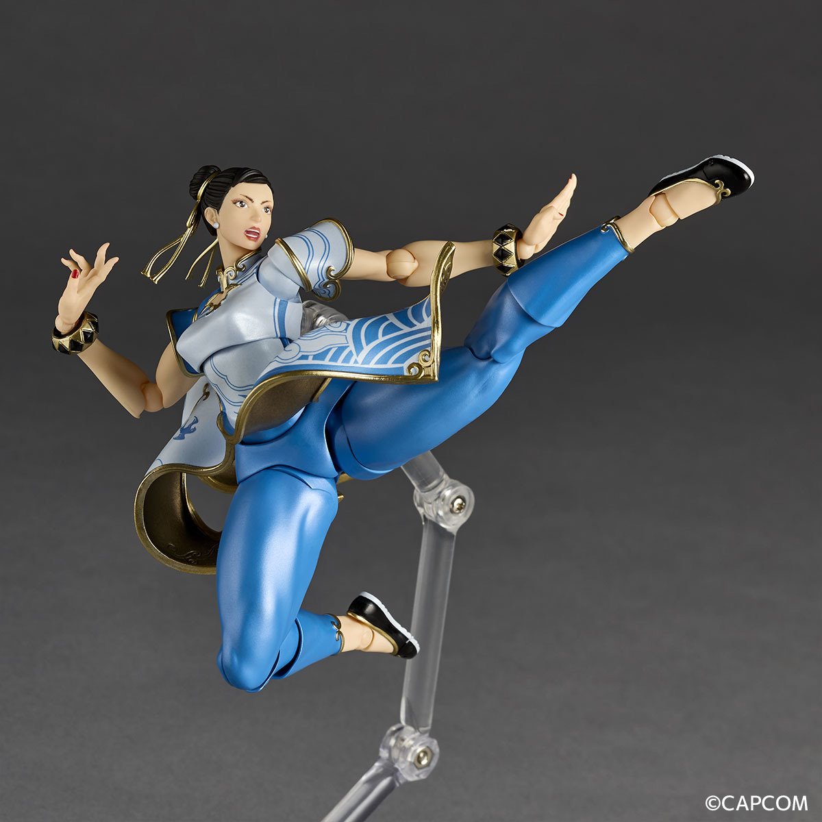 Street Fighter 6 Chun-Li Revoltech Amazing Yamaguchi Action Figure