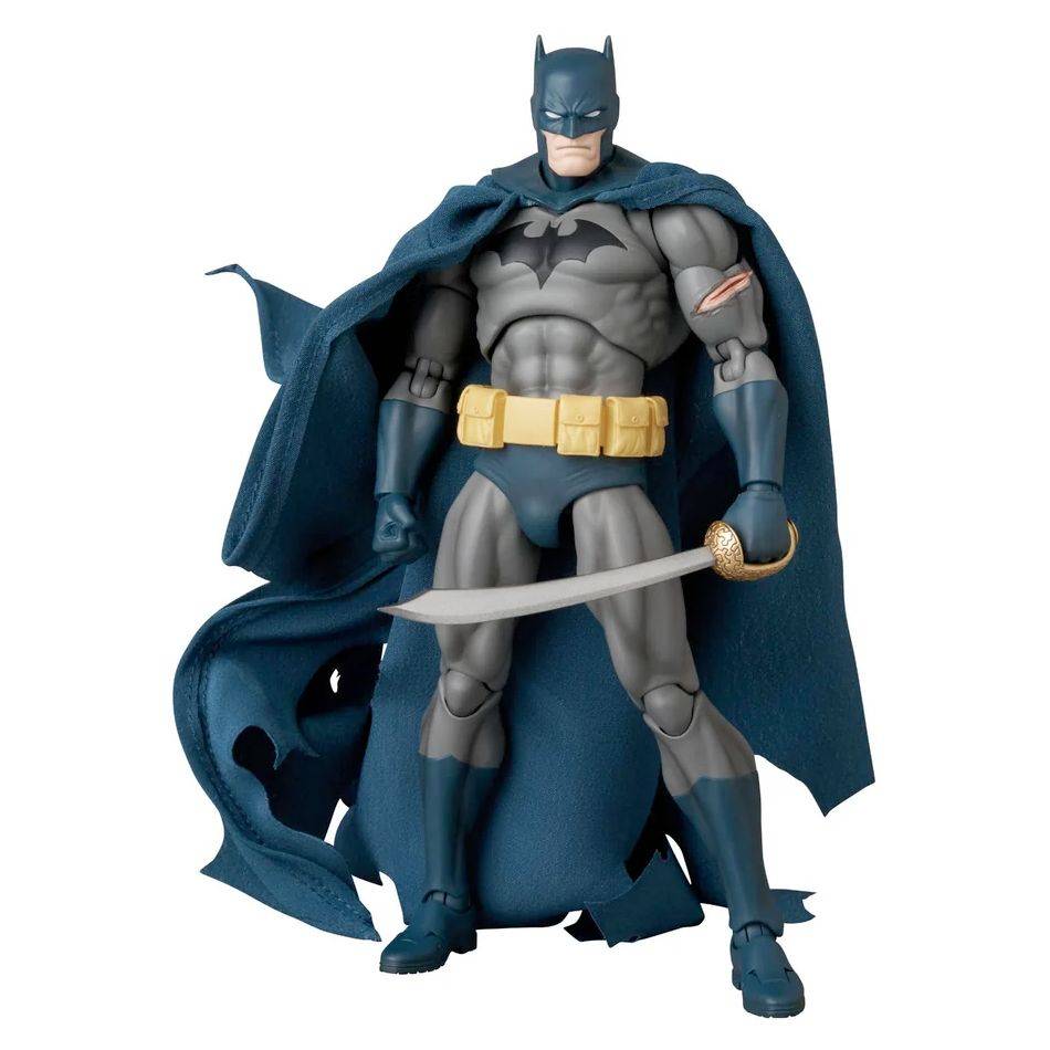 Batman Hush (Battle-Damaged Ver.) MAFEX Action Figure