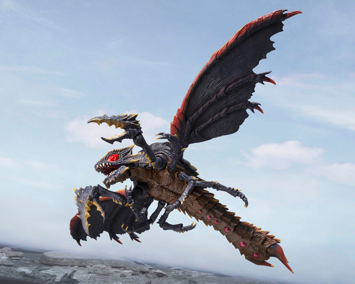 Megaguirus Evolution Set "Godzilla" S.H.MonsterArts Exclusive Action Figure