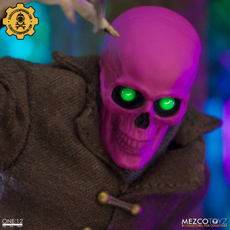 Neon Nightmare One:12 Collective Multicolor Four Skull Set