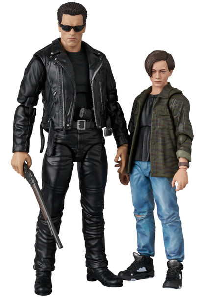 MAFEX Terminator 2: Judgment Day - T-800 (T2 Ver.) & John Connor Action Figure Two-Pack