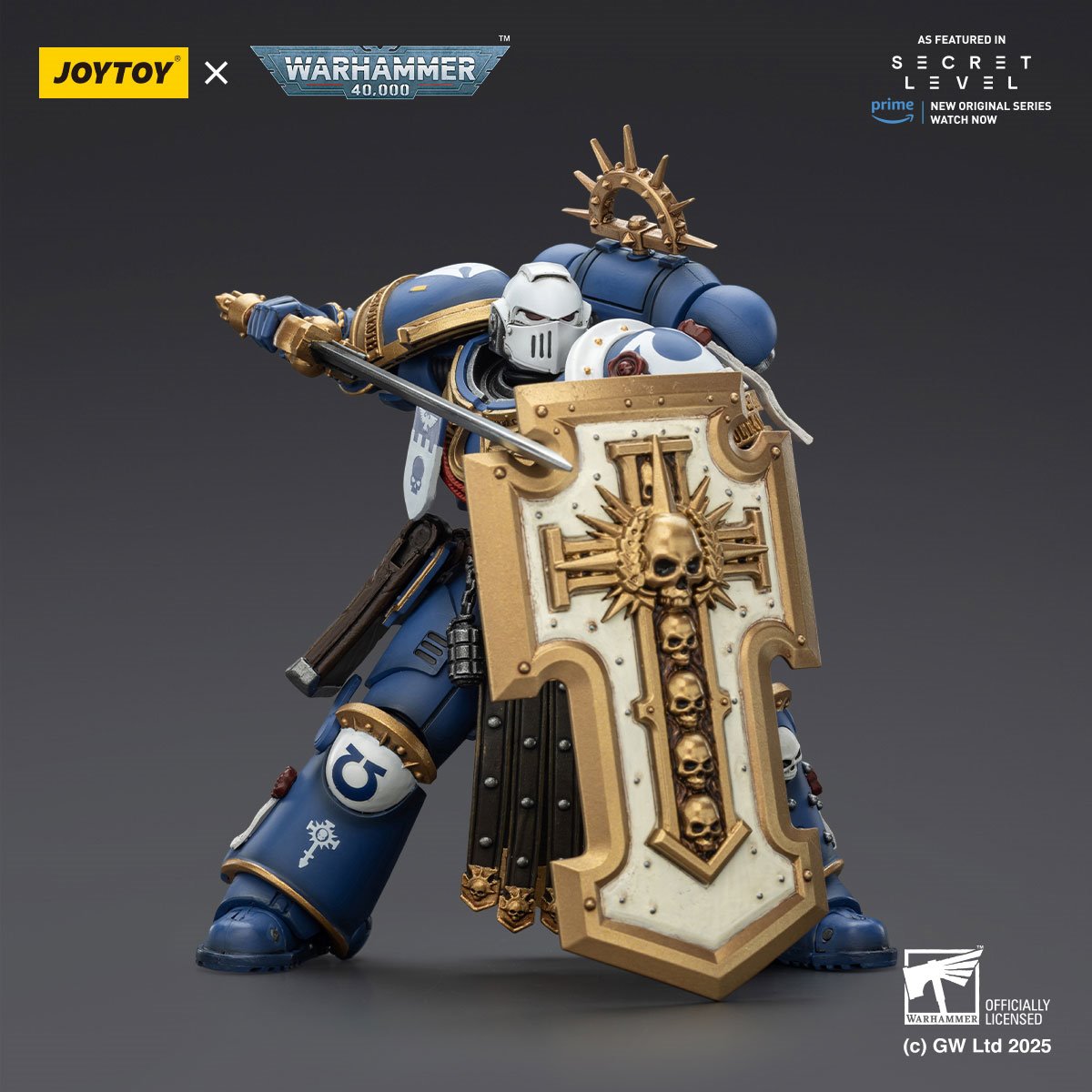 Warhammer 40,000 Ultramarines Torvald with Power Sword, Stormshield and Bolt Pistol 1:18 Scale Action Figure