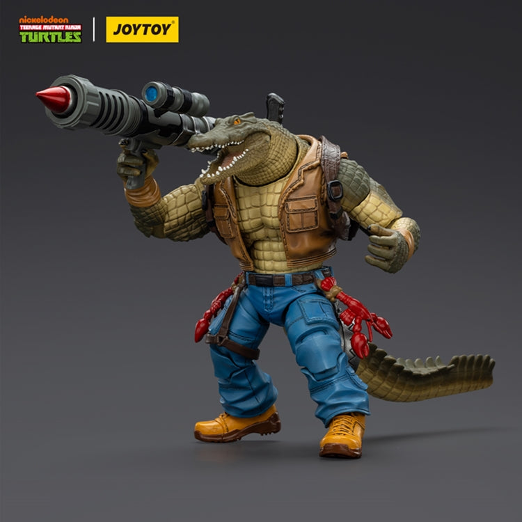 Teenage Mutant Ninja Turtles Leatherhead (1:18 Scale) Action Figure