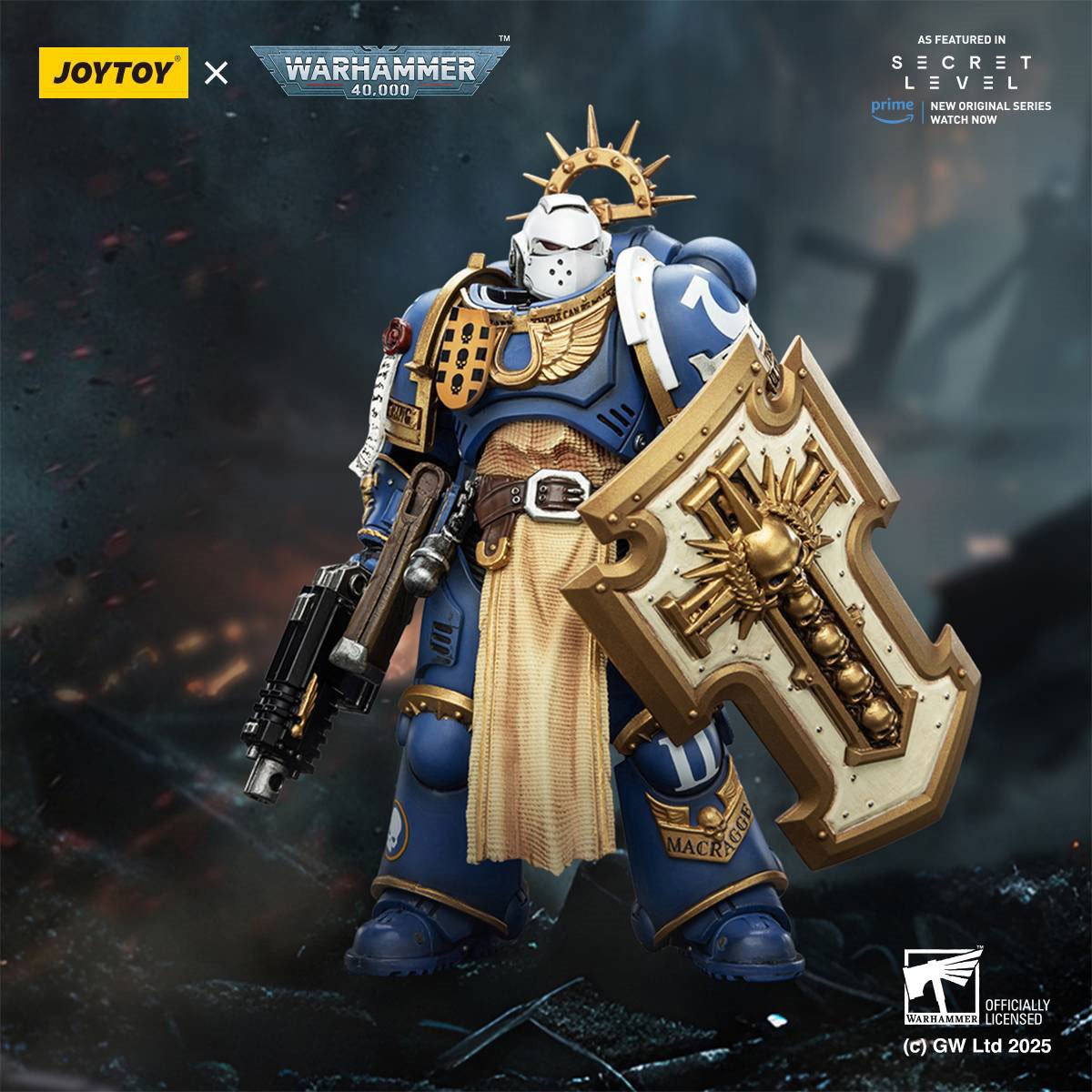 Warhammer 40,000 Ultramarines Levantus with Power Sword, Stormshield and Bolt Pistol 1:18 Scale Action Figure