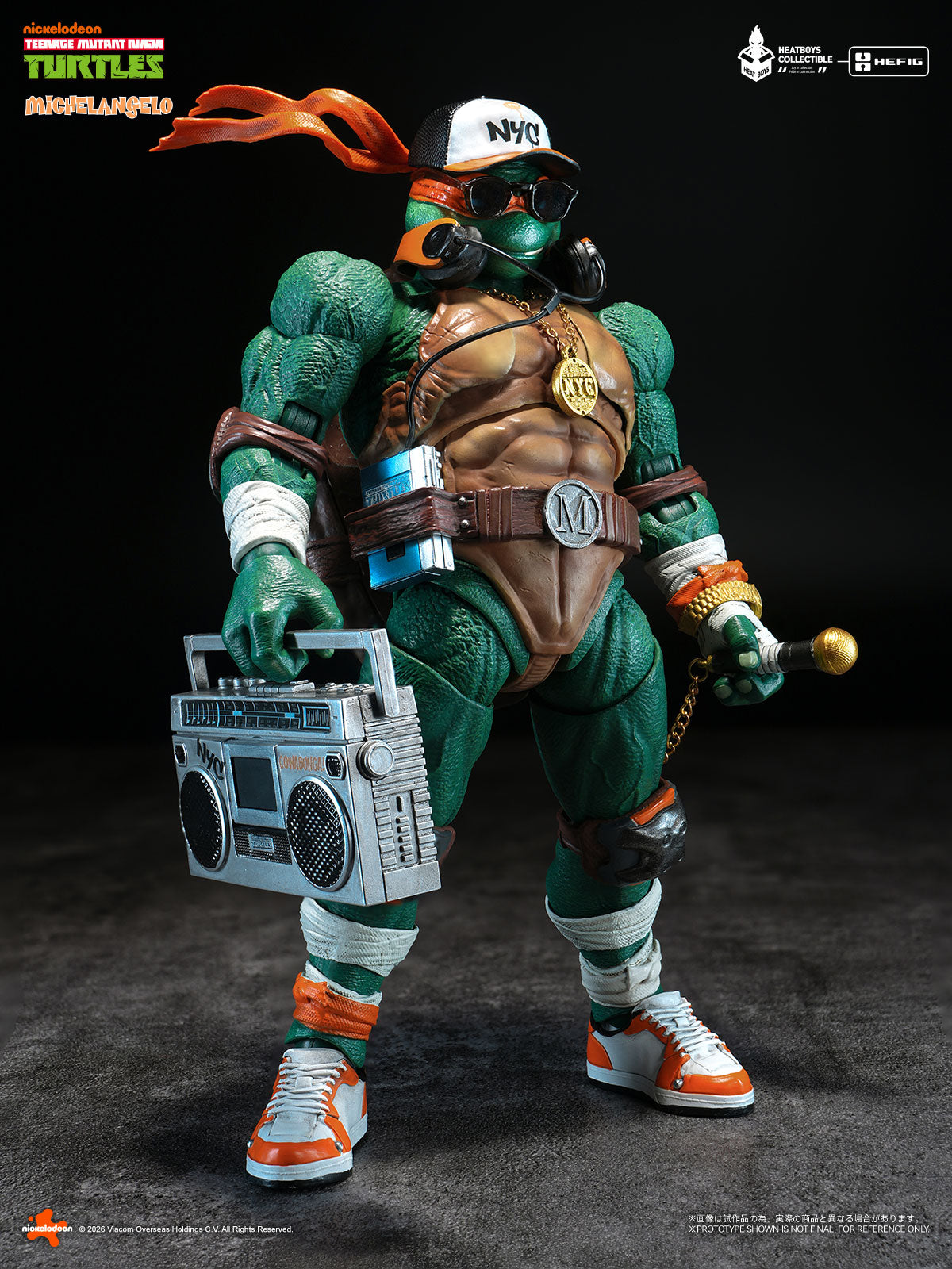 Teenage Mutant Ninja Turtles HB0105 Deluxe Ver. Michelangelo Action Figure