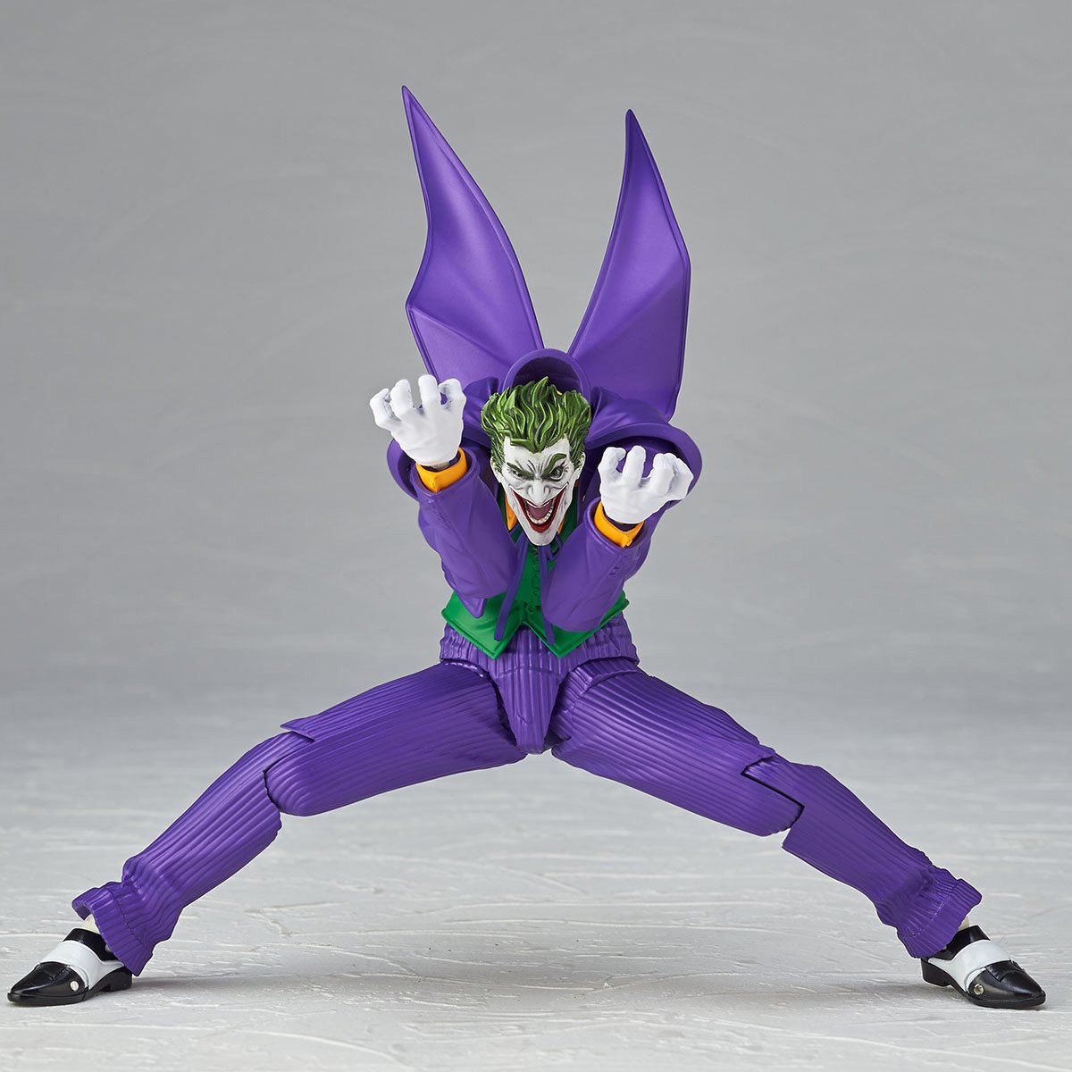 DC Heroes Joker Version 1.5 Revoltech Amazing Yamaguchi Action Figure