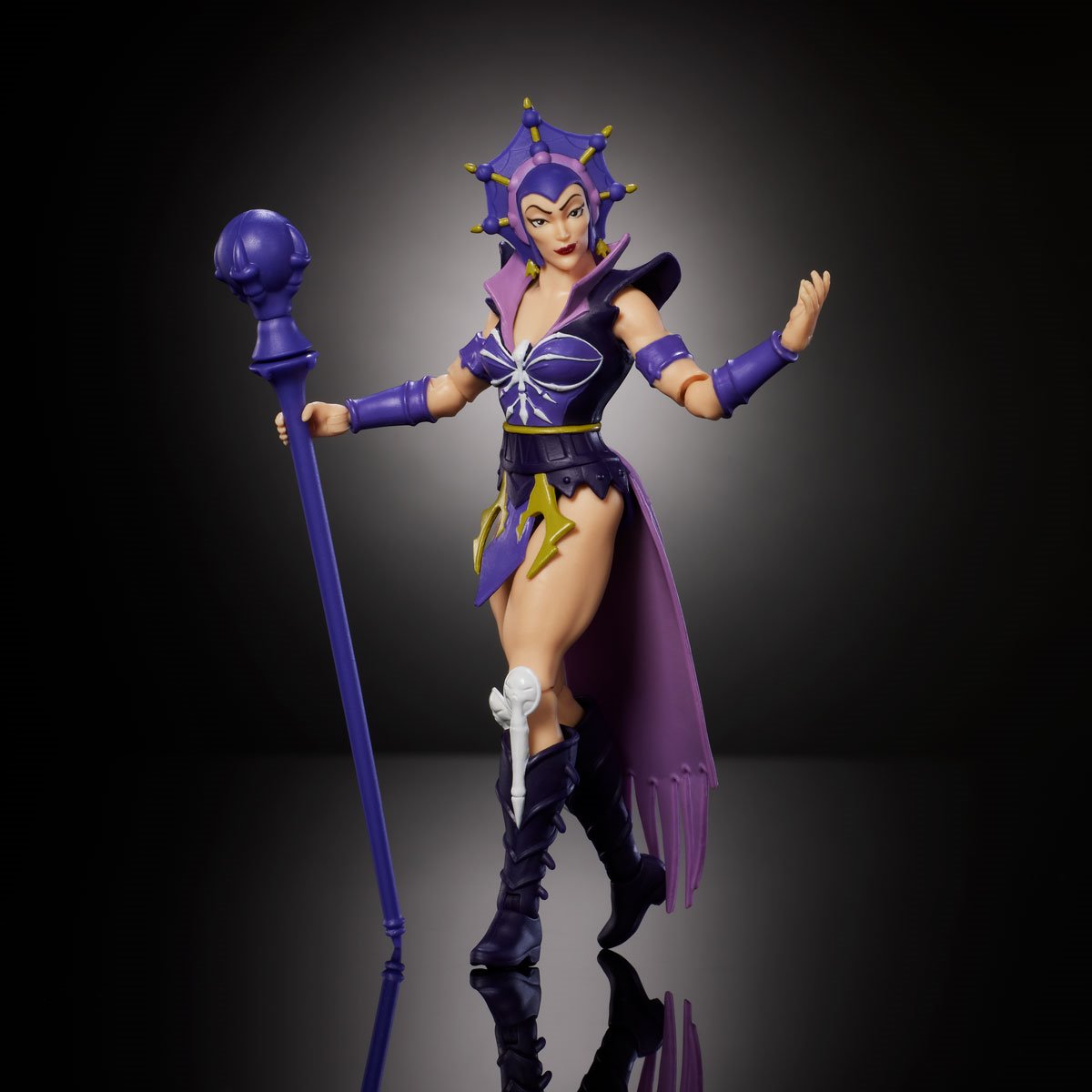 Masters of the Universe Origins Wave 28 Cartoon Collection 200X Evil-Lyn Action Figure