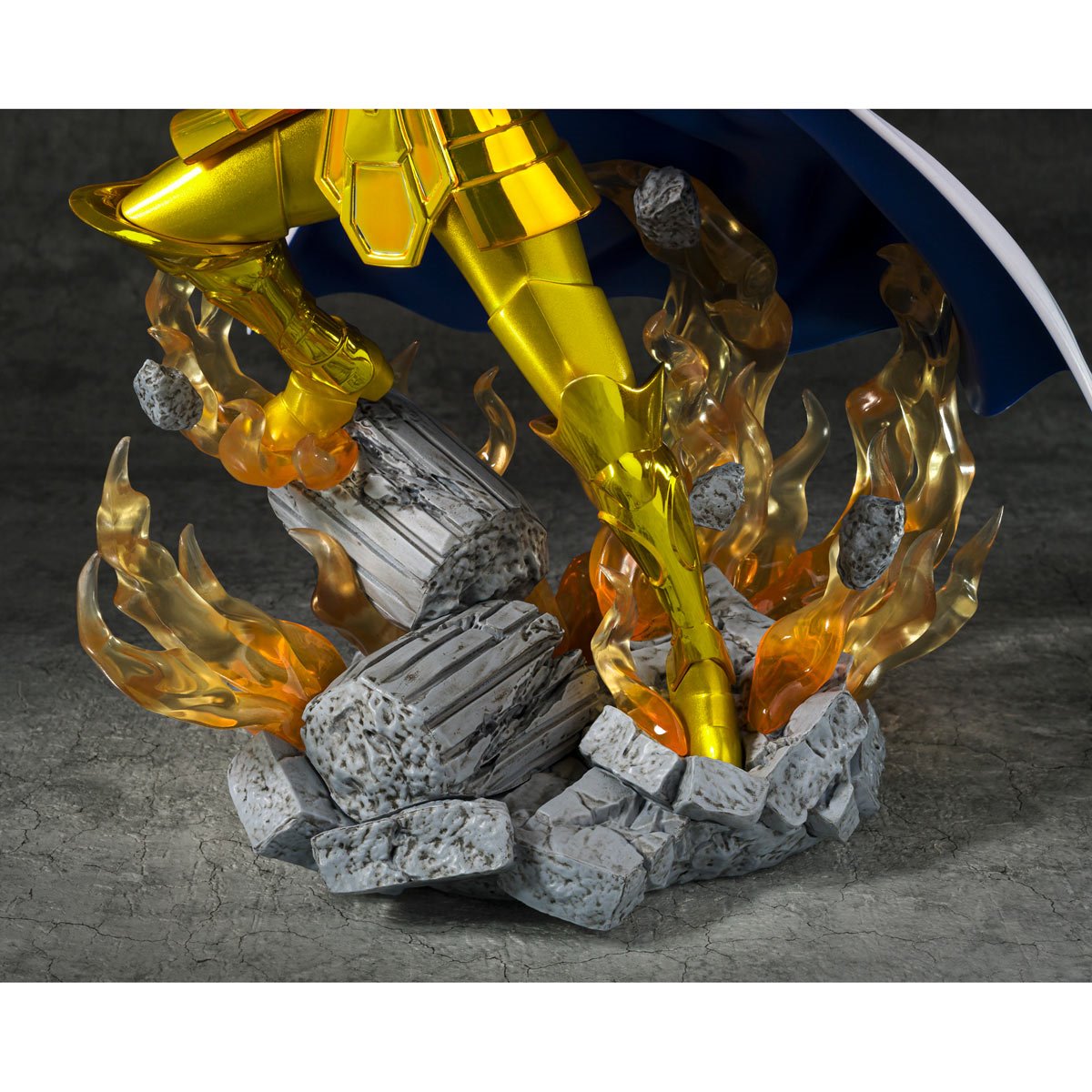 Saint Seiya Gemini Saga Touche Metallique FiguartsZERO Statue