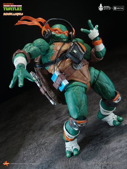 Teenage Mutant Ninja Turtles HB0105 Standard Ver. Michelangelo Action Figure