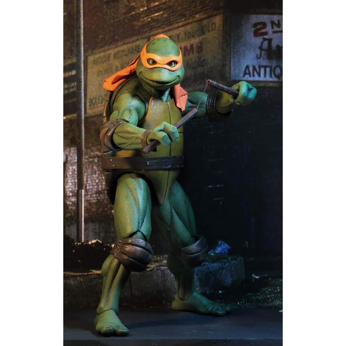 Teenage Mutant Ninja Turtles Movie 1990 Michelangelo 1:4 Scale Action Figure