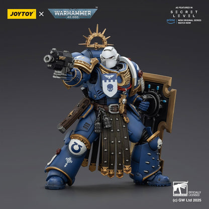 Warhammer 40,000 Ultramarines Torvald with Power Sword, Stormshield and Bolt Pistol 1:18 Scale Action Figure