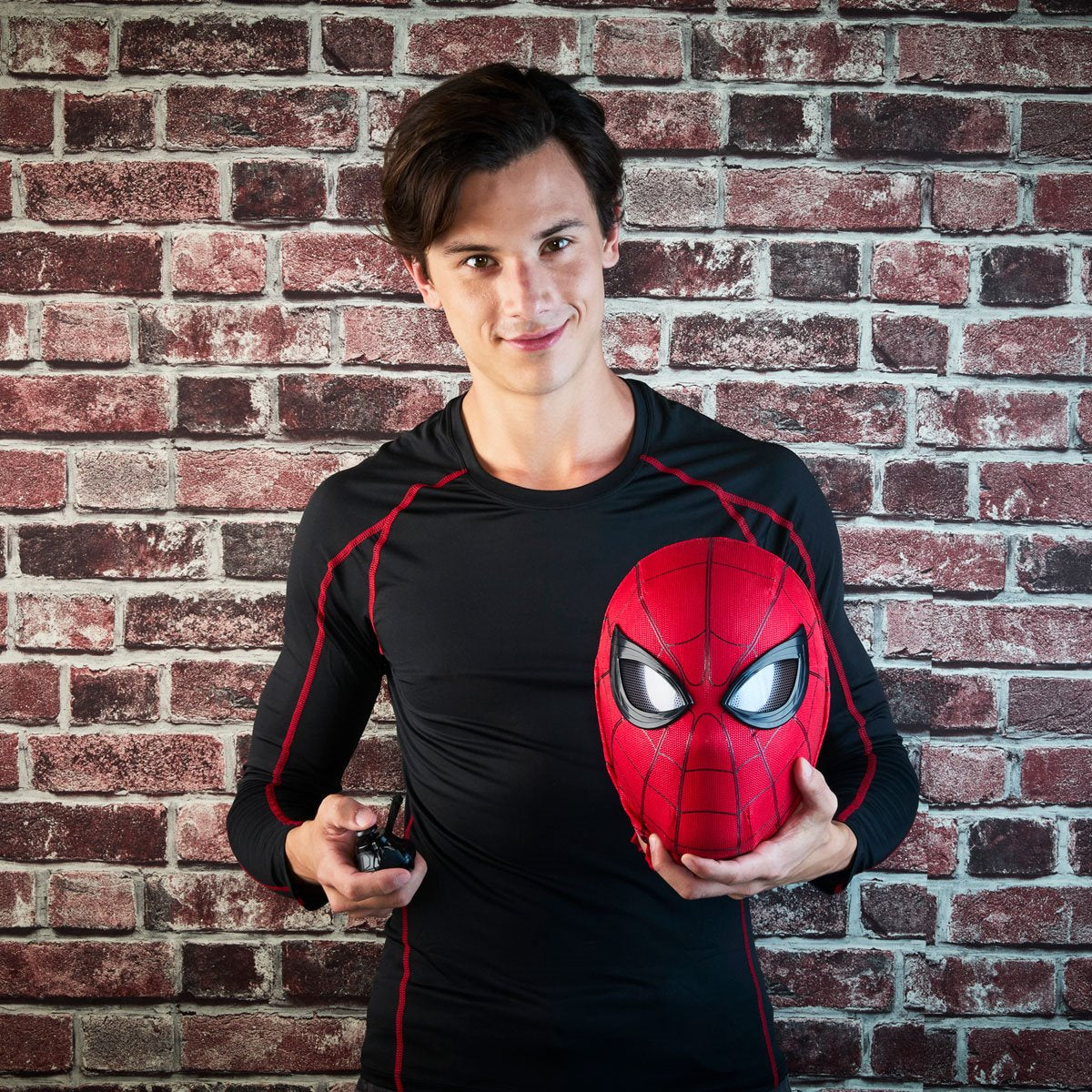 Marvel Legends Series Spider-Man: Homecoming Electronic Expressive Mask