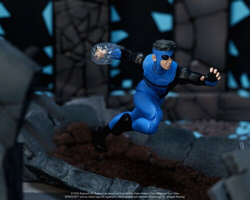 Invincible Wave 1 Invincible 6-Inch Scale Action Figure