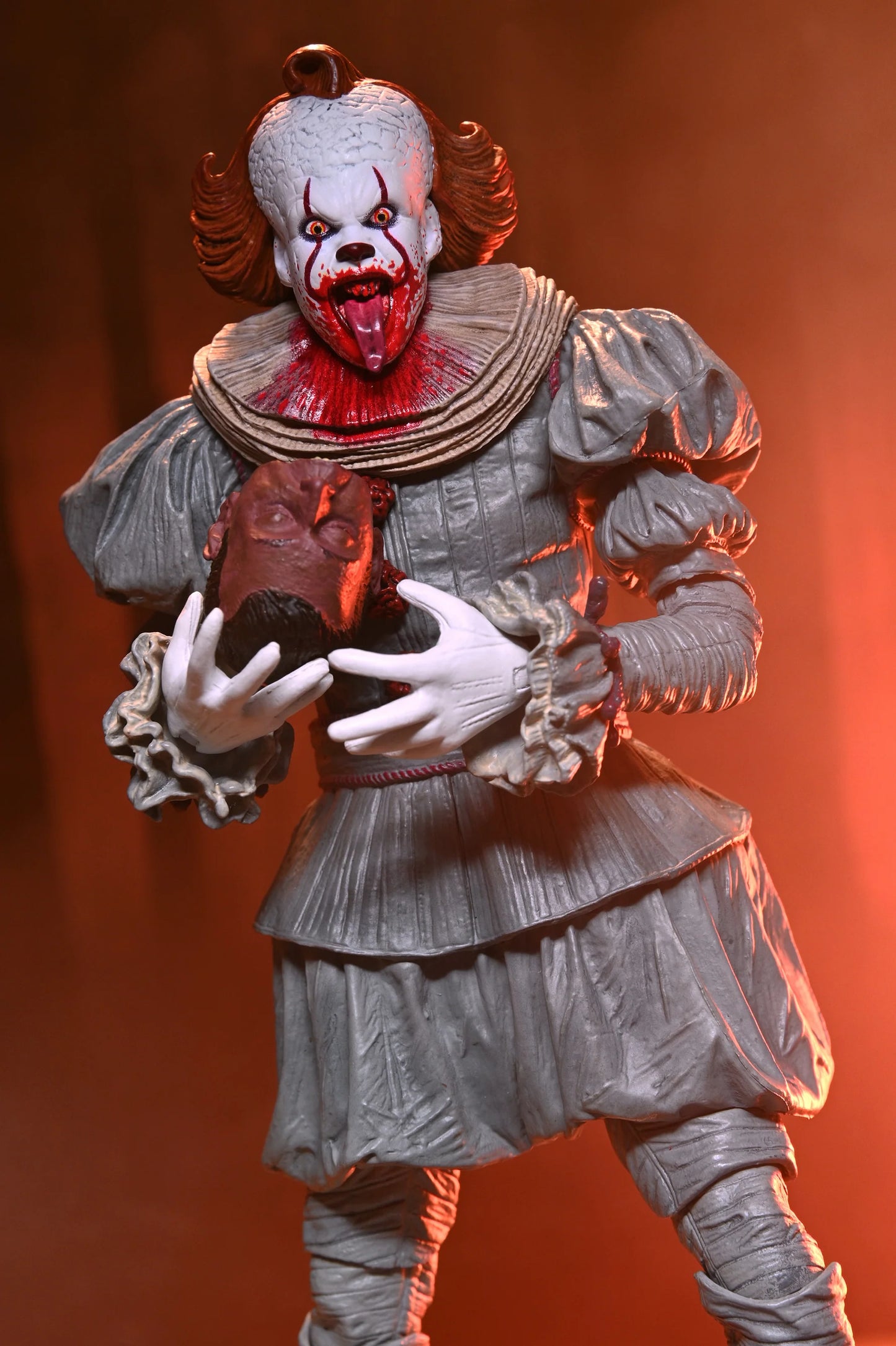 IT: Welcome to Derry - Ultimate Pennywise 7-Inch Scale Action Figure