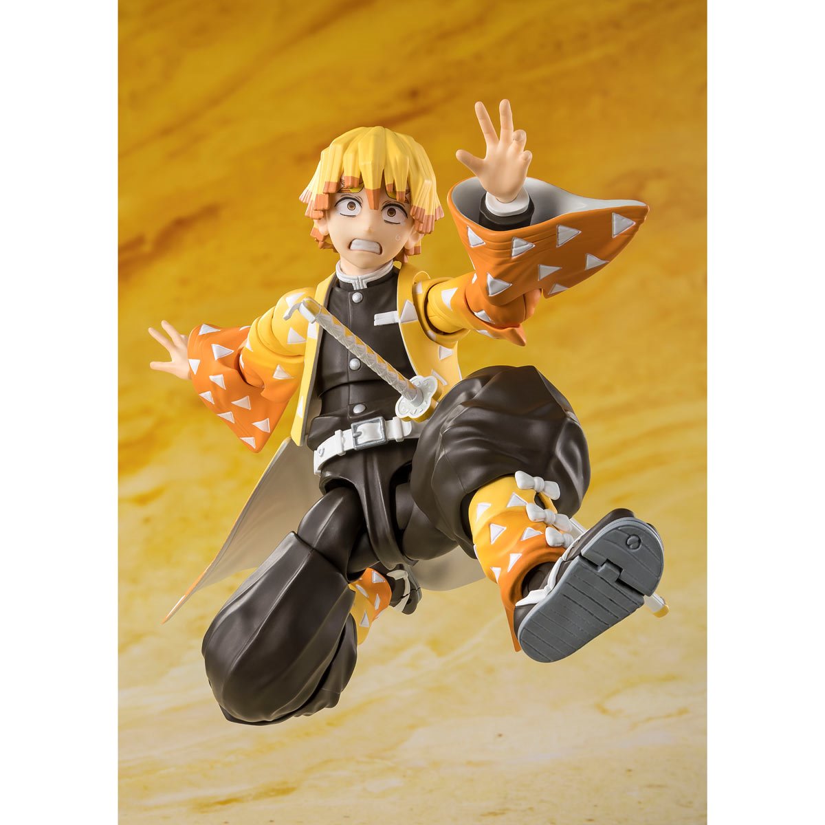 Demon Slayer: Kimetsu No Yaiba Zenitsu Agatsuma S.H.Figuarts Action Figure