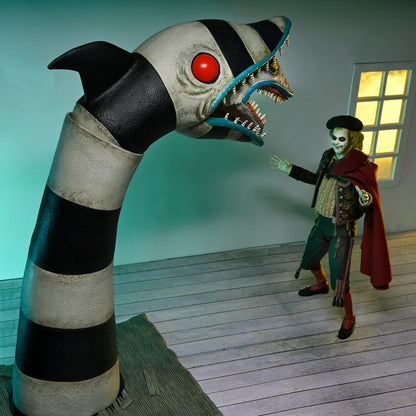 Beetlejuice: Beetlejuice - Ultimate Matador Beetlejuice & Sandworm 7" Scale Action Figure 2-Pack
