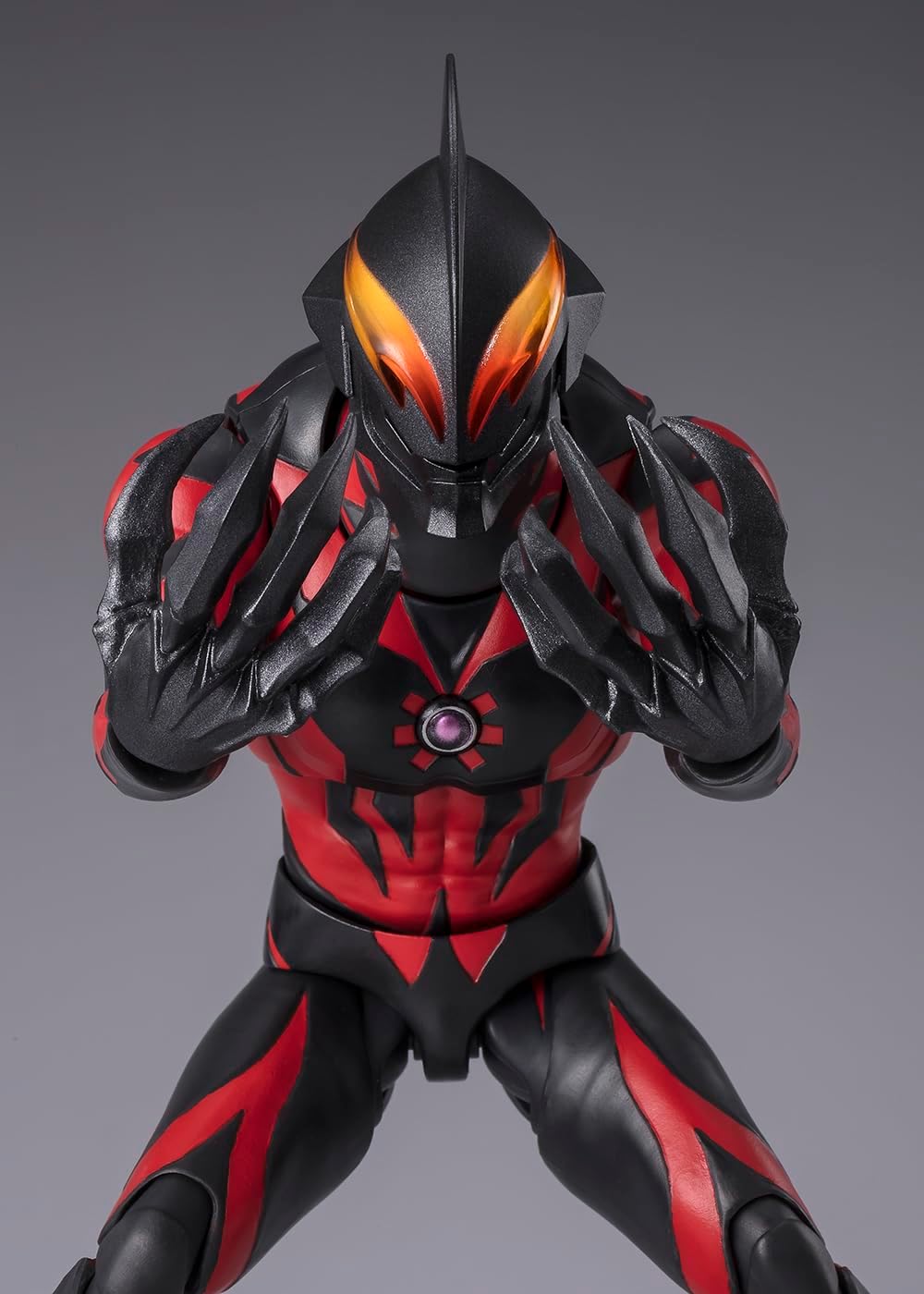 Ultraman Mega Monster Battle: Ultra Galaxy Movie Belial Darkness Heels Version S.H.Figuarts Action Figure