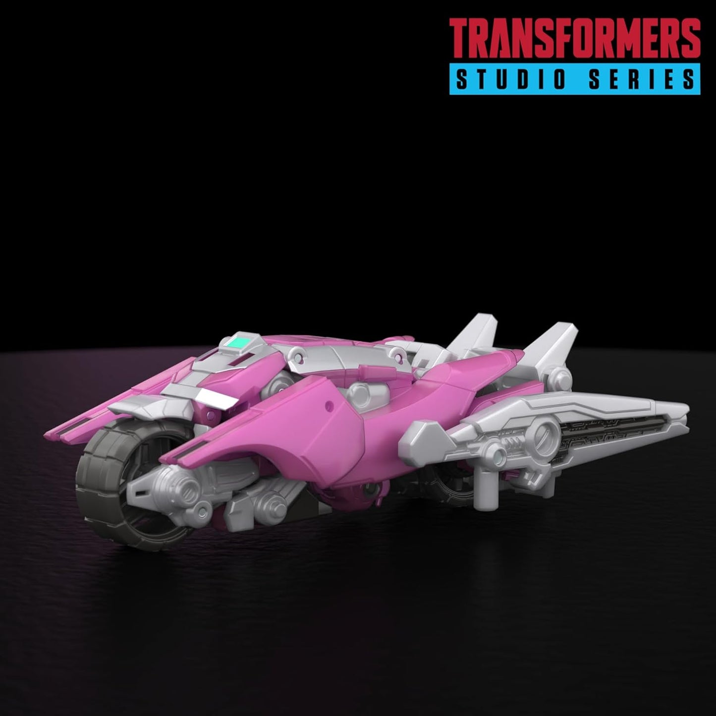 Transformers Toys Studio Series Deluxe Class One Elita-1, 4.5-inch Converting Action Figure