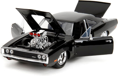 Fast & Furious 1:24 Dom's 1970 Dodge Charger R/T Die-cast Car