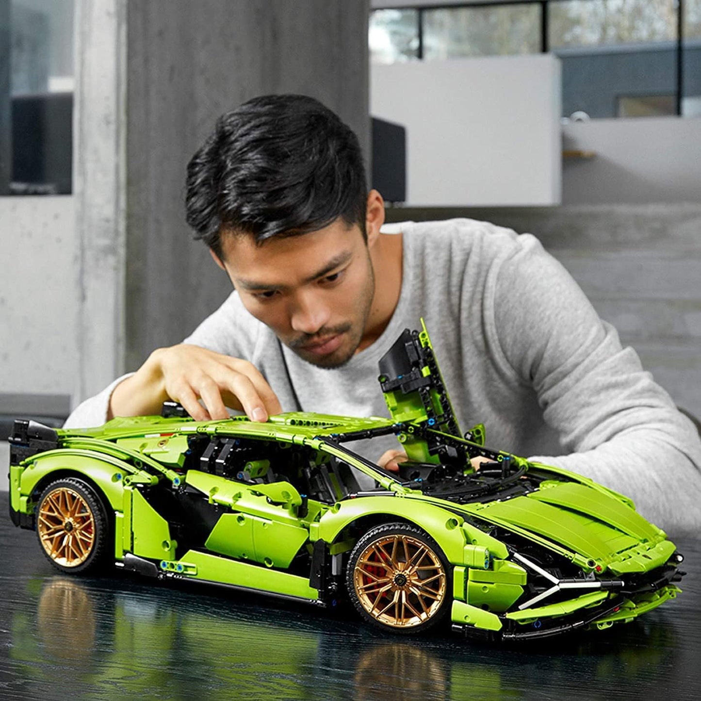 LEGO Technic Lamborghini Sián FKP 37 42115 Building Set - Classic Super Car Model Kit, Exotic Eye-Catching Display