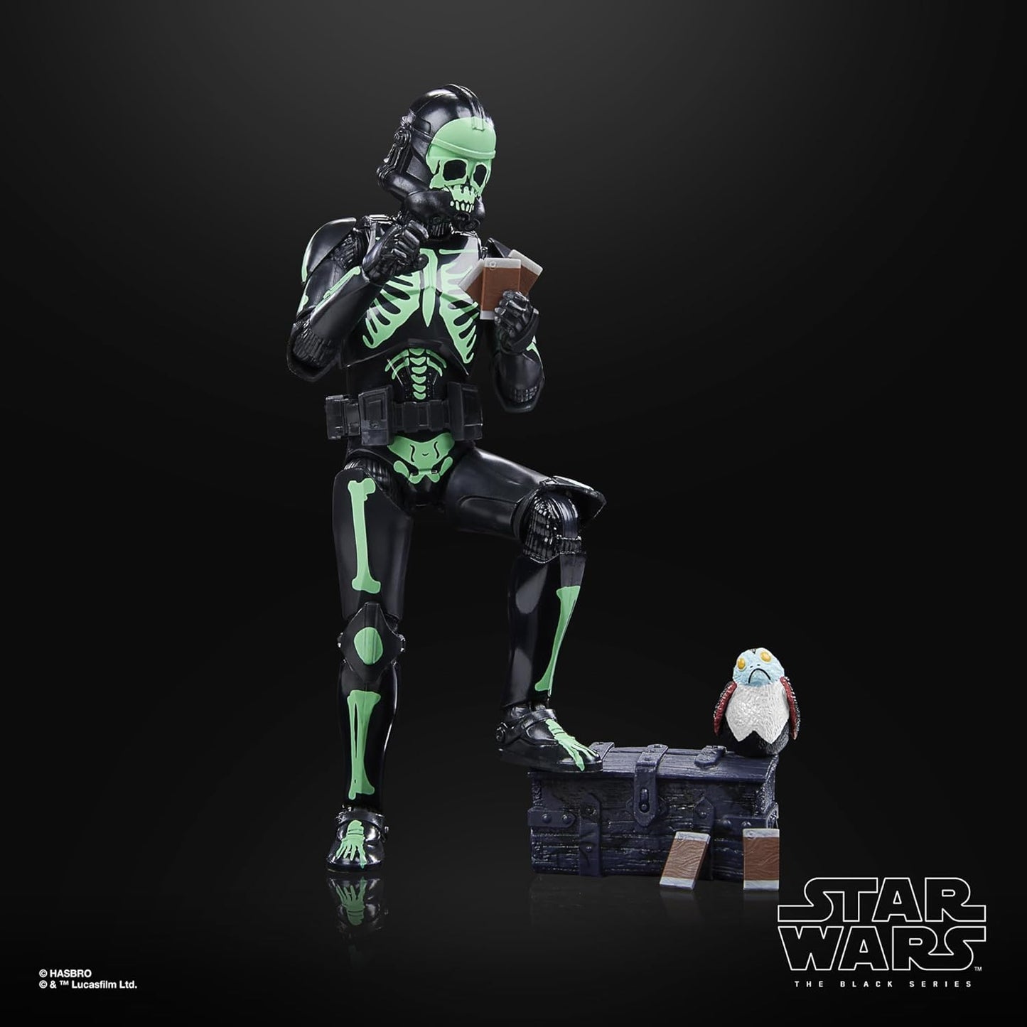 Star Wars The Black Series Clone Trooper (Halloween Edition) and PORG Toys, 6-Inch-Scale Holiday-Themed Collectible Figures