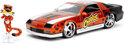1985 Chevy Camaro Z28 Die-Cast Car & Chester Cheetah Figure