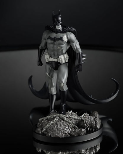McFarlane Toys - DC Direct Batman by Bjorn Barends (Batman Black & White) 1:10 Scale Resin Statue