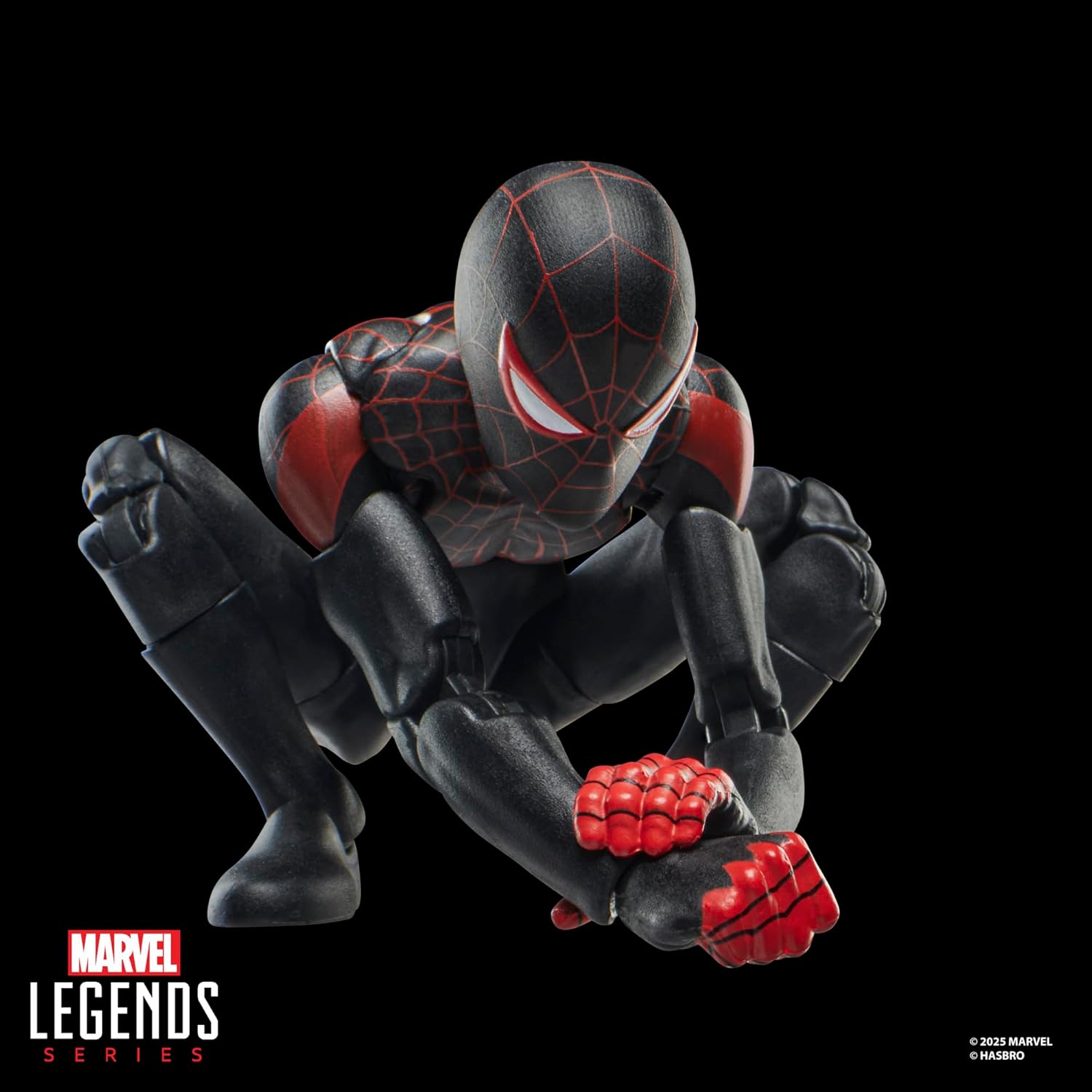Marvel Legends Series Ultimate Miles Morales, Spider-Man Comics-Inspired Collectible 6-Inch Scale Action Figure with Character-Sized Comic Accessory