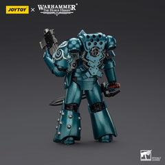 [Pre-Order] Warhammer The Horus Heresy Alpha Legion Headhunter Prime 1:18 Scale Action Figure