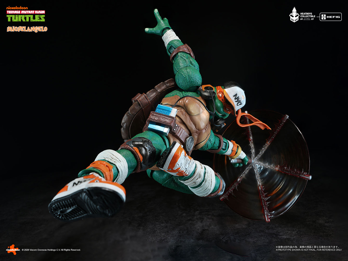 Teenage Mutant Ninja Turtles HB0105 Deluxe Ver. Michelangelo Action Figure