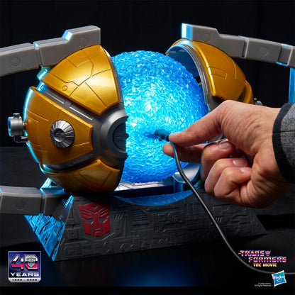 Transformers Studio Series 86 The Transformers: The Movie The Matrix of Leadership Prop Replica