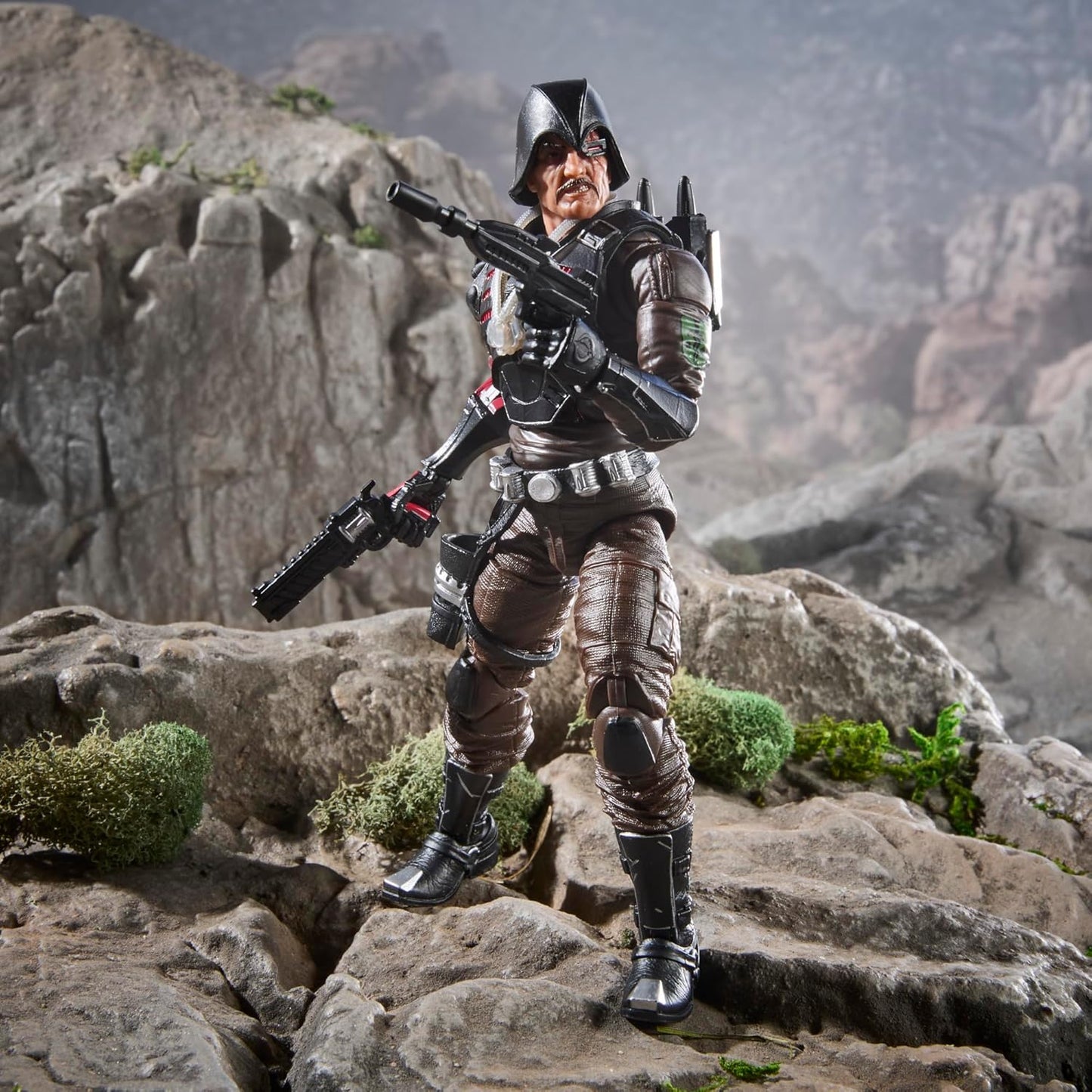 G.I. Joe Classified Series Major Bludd, Collectible 6 Inch Action Figure with 7 Accessories