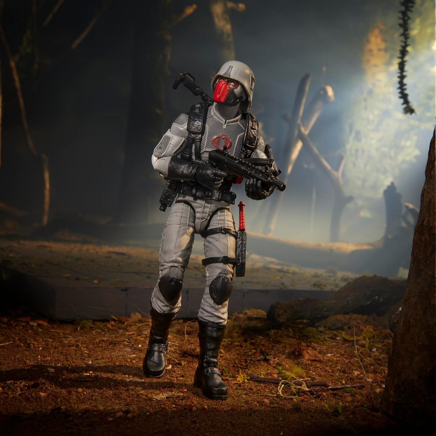 G.I. Joe Classified Series Cobra Night Attack 4-WD Stinger 6-Inch Scale Vehicle with Driver Action Figure