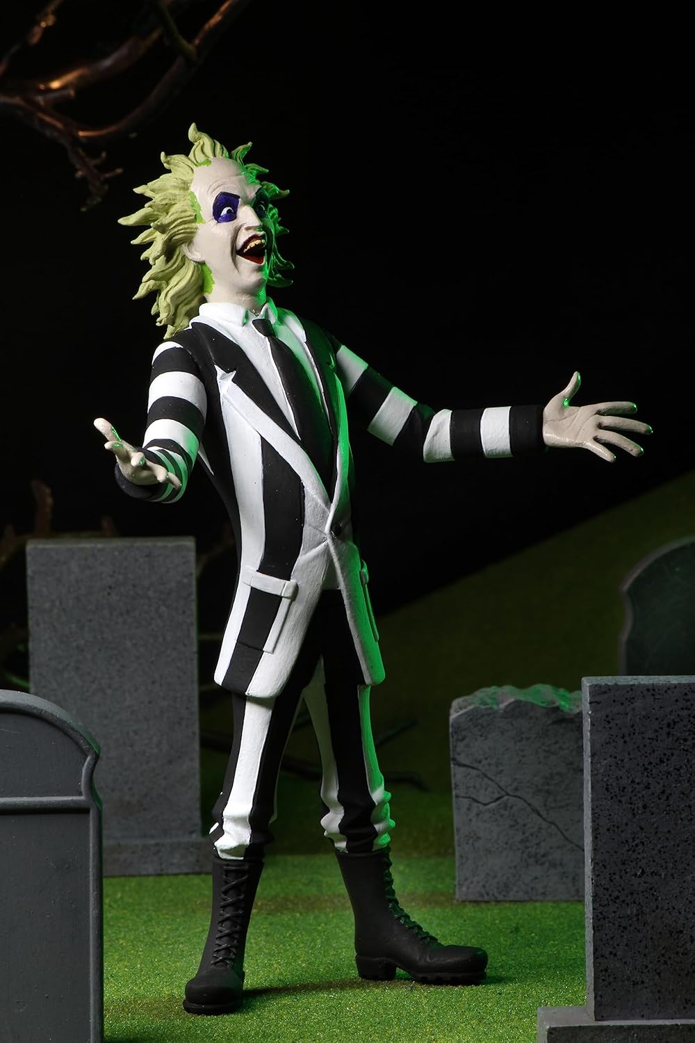 Beetlejuice Toony Terror 6-Inch Scale Action Figure