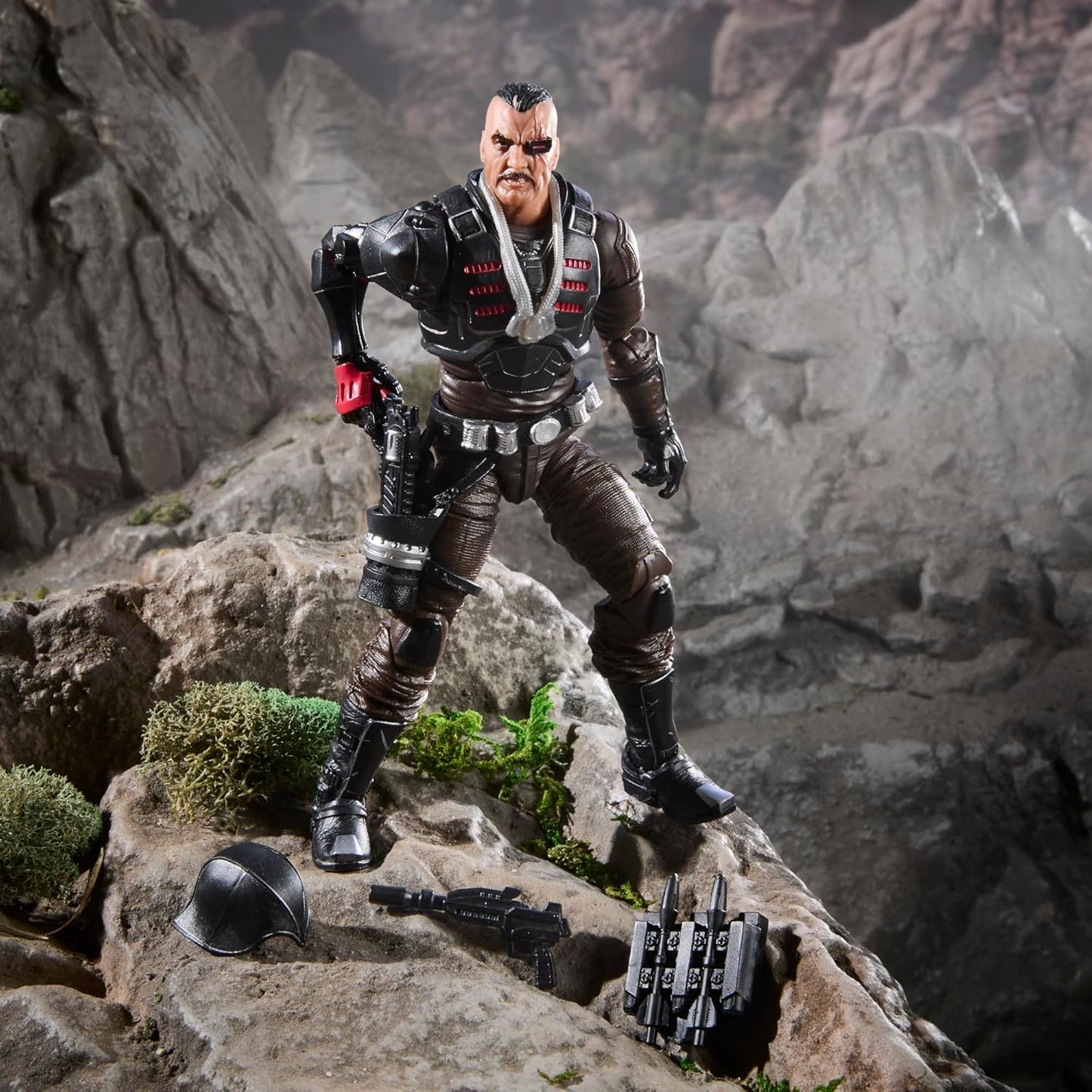 G.I. Joe Classified Series Major Bludd, Collectible 6 Inch Action Figure with 7 Accessories