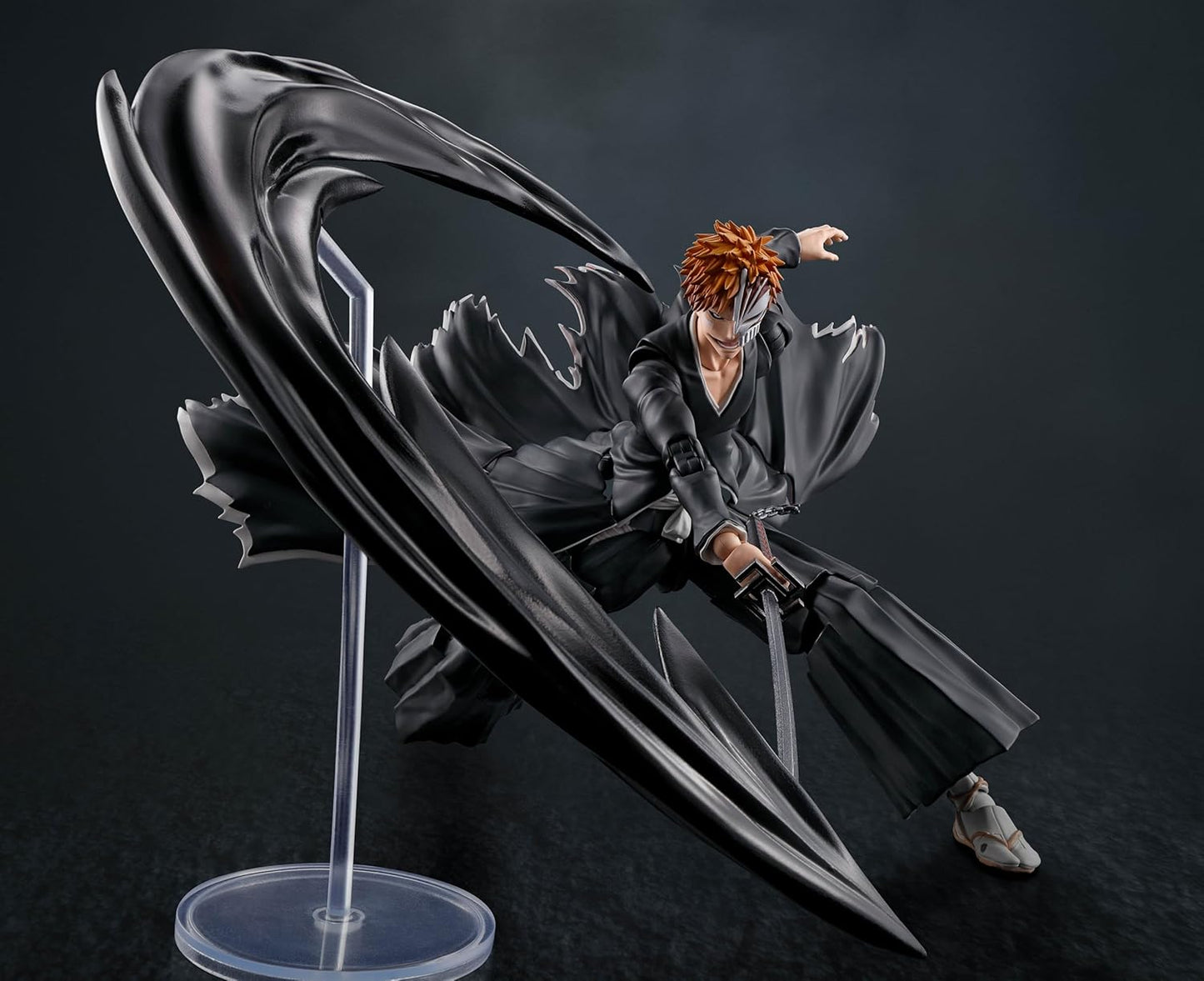 Bleach: Thousand-Year Blood War Ichigo Kurosaki (Bankai Tensa Zangetsu) S.H.Figuarts Action Figure