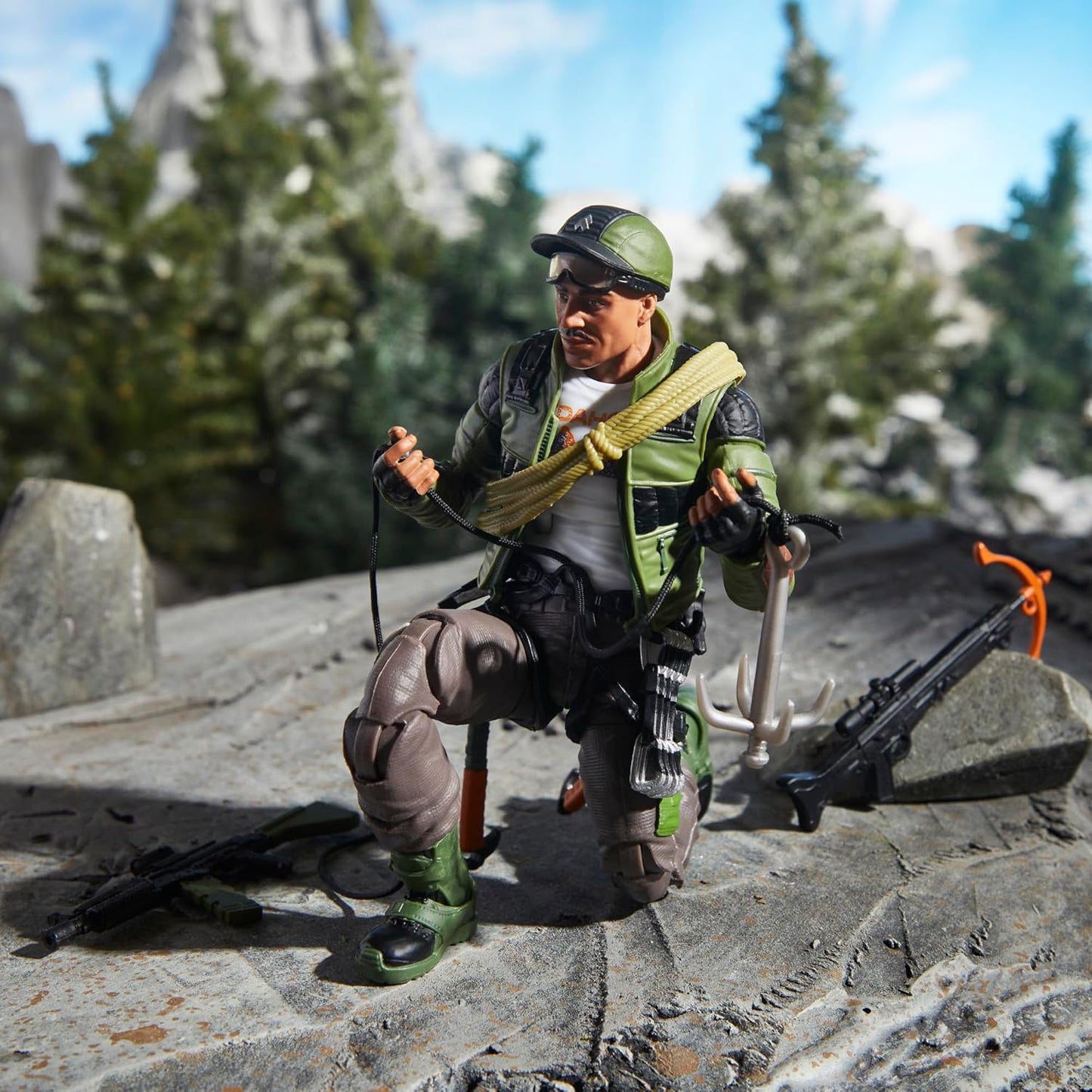 G.I. Joe Classified Series Albert Alpine Pine, Collectible 6 Inch Action Figure with 9 Accessories