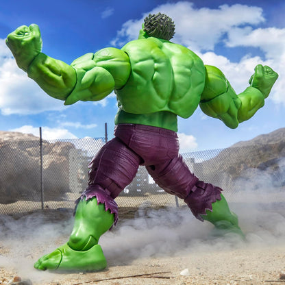 Marvel Legends Maximum Series Hulk, Collectible 6-Inch Scale Action Figure with Incredible Articulation and Smashing Accessories